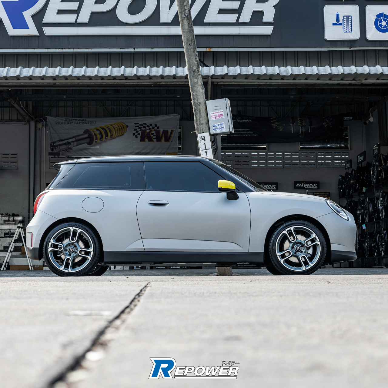 Mini Cooper Profile